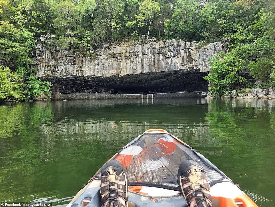 33 stranded kayakers are rescued from cave in Tennessee