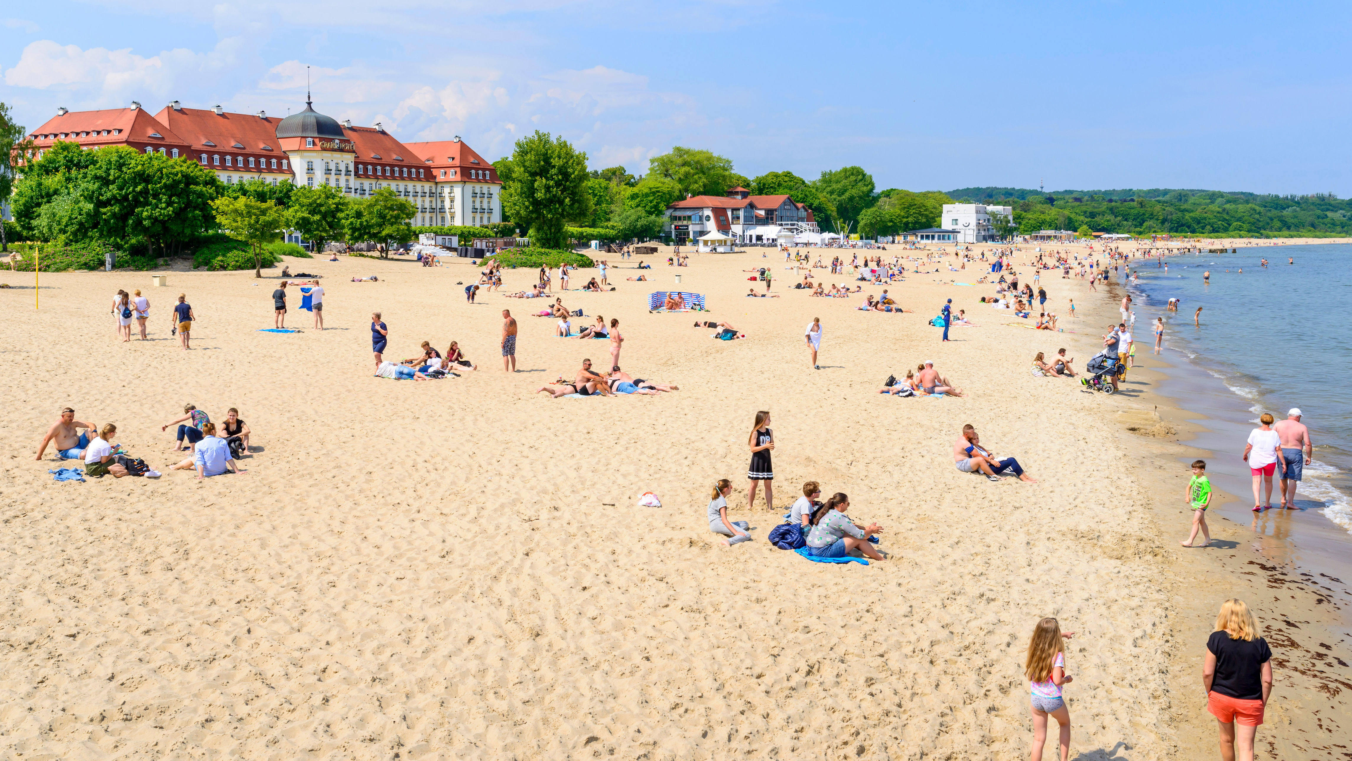 ogromne wyróżnienie dla bałtyckiego kurortu. sopocka plaża wśród najpiękniejszych na świecie