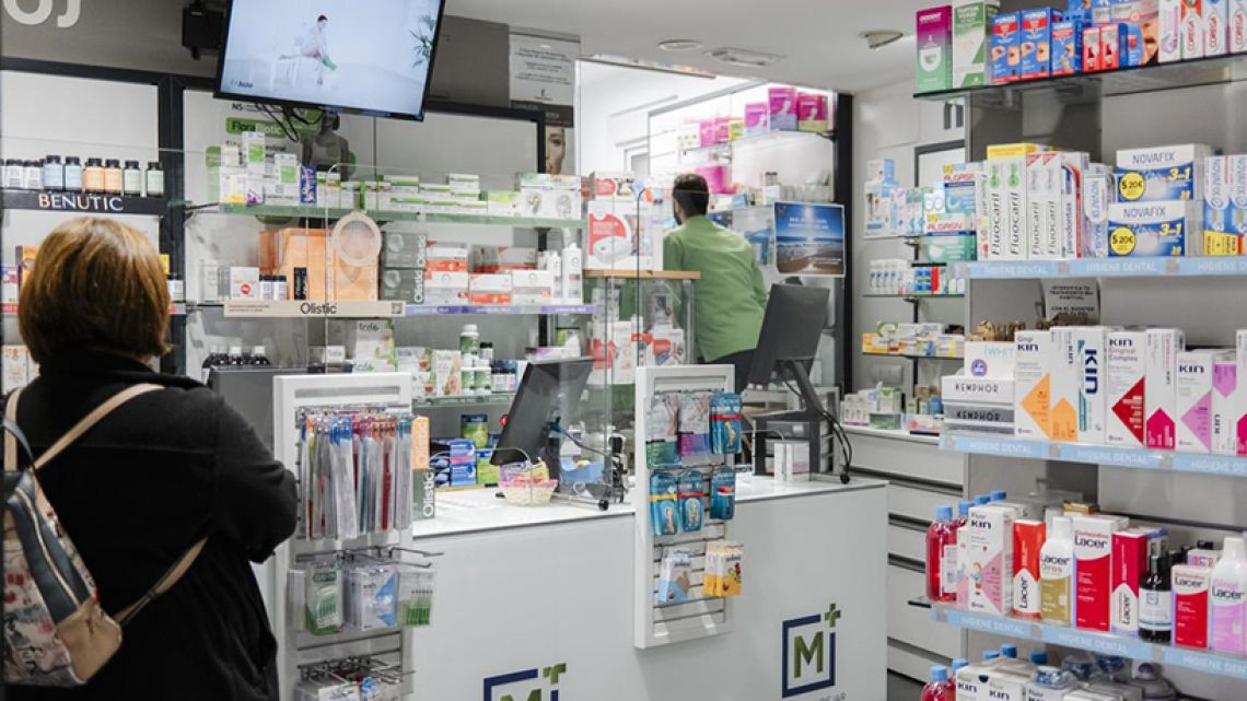 dengue: farmacias elaboran repelentes naturales ante la escasez en el mercado