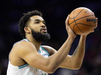 Timberwolves’ Karl-Anthony Towns Ahead Of Schedule In Recovery From Knee Surgery<br><br>