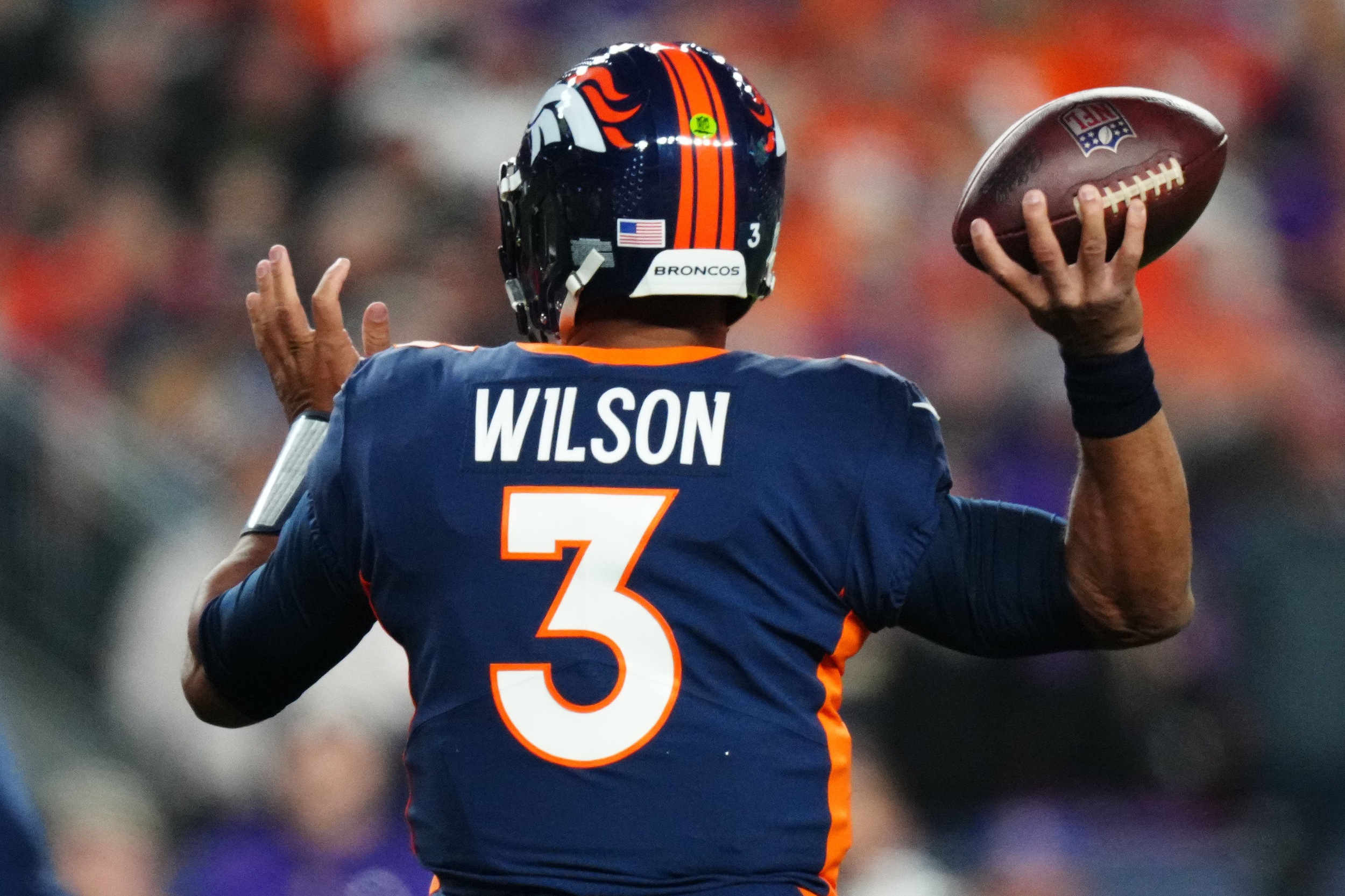 steelers' russell wilson hit with shrewd comment from broncos head coach sean payton