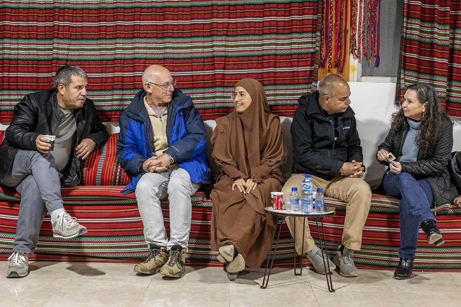 at a ramadan meal, palestinian bedouin invite jewish israelis to the table