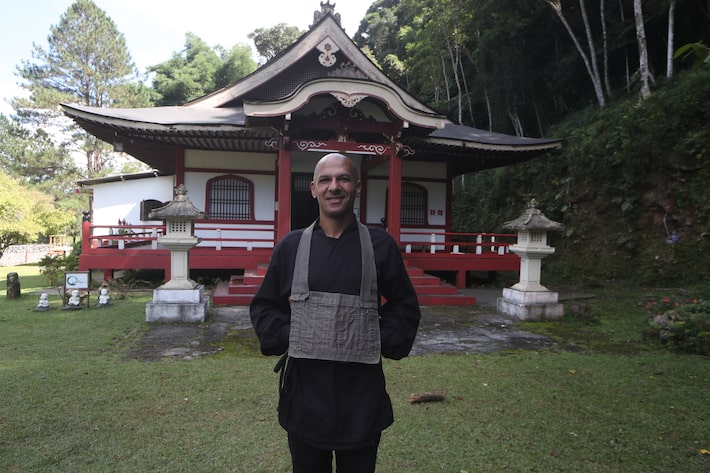 já foi a um templo budista? visite um pedaço do japão a cerca de 50 quilômetros de sp
