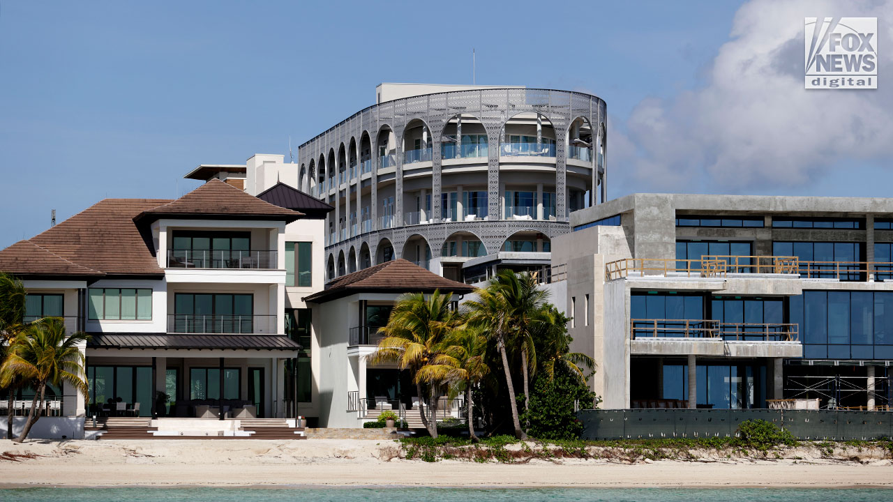 sam bankman-fried's $222m bahamas real estate holdings to go on the market