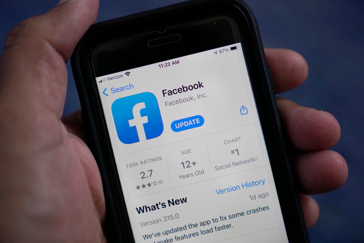facebook news tab will soon be unavailable as meta scales back news and political content