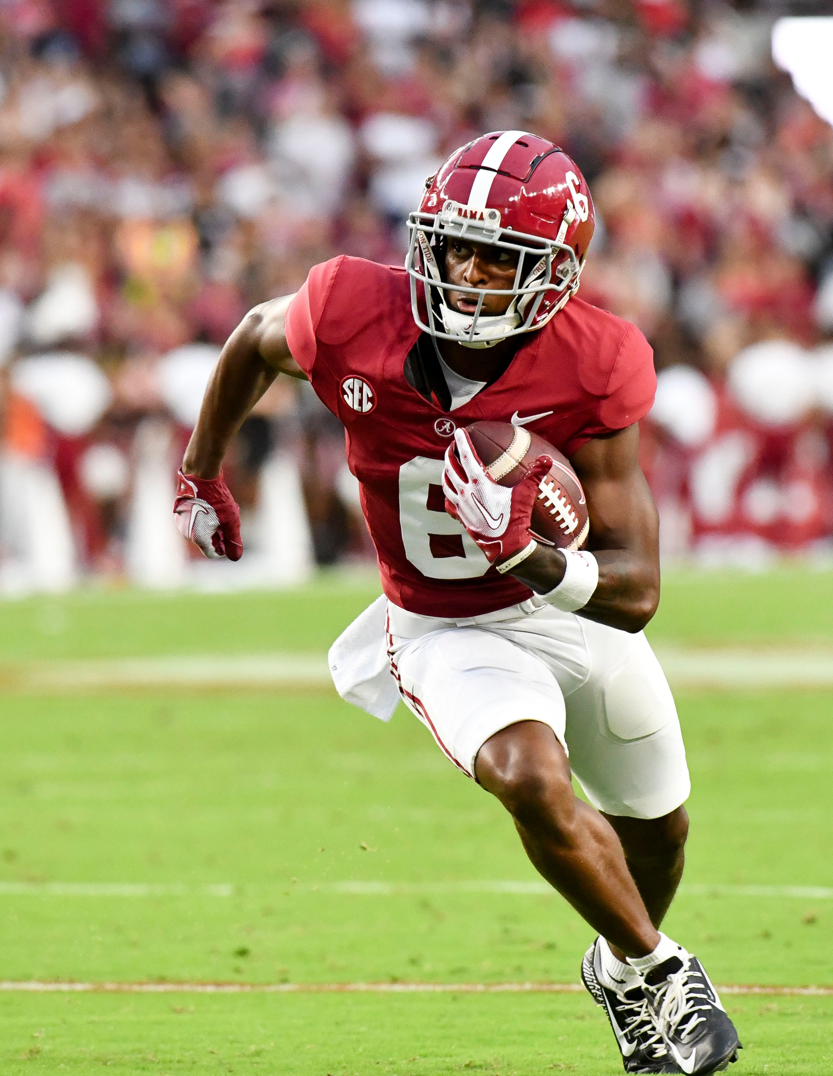 Alabama Football WR Jalen Hale Out For Spring, Indefinitely Thereafter ...