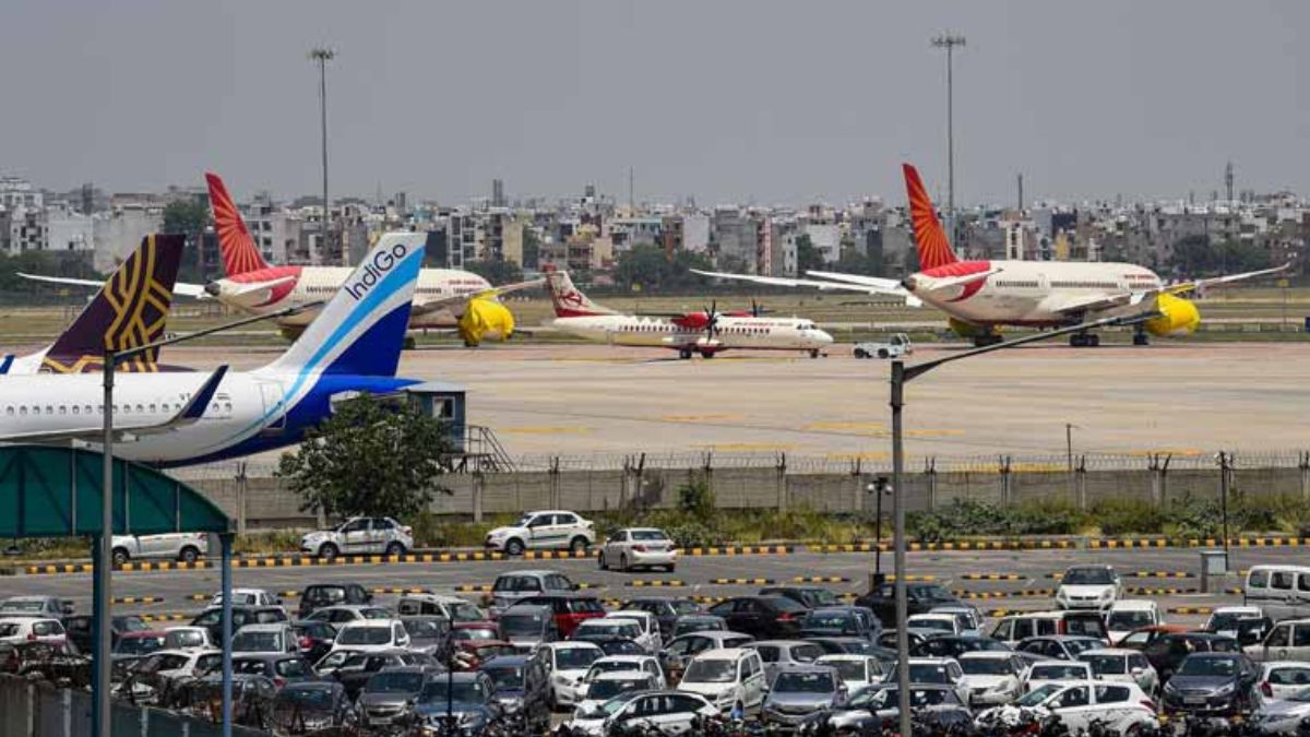 airlines improve baggage delivery at delhi, mumbai and other major airports after bcas’s warning