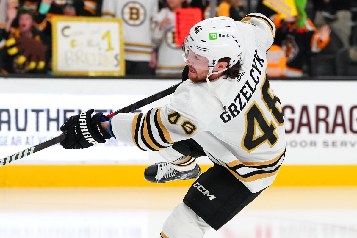 2 bruins named top free agents