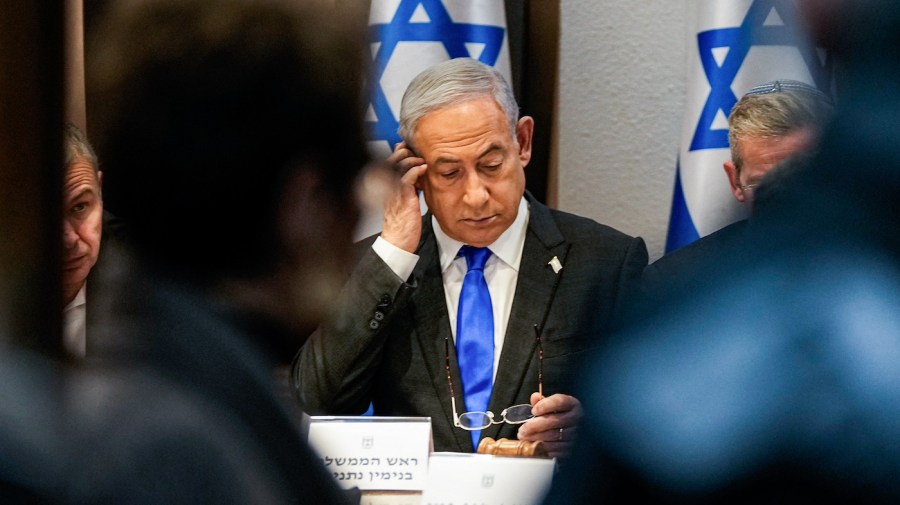 walls close in on netanyahu over rafah invasion
