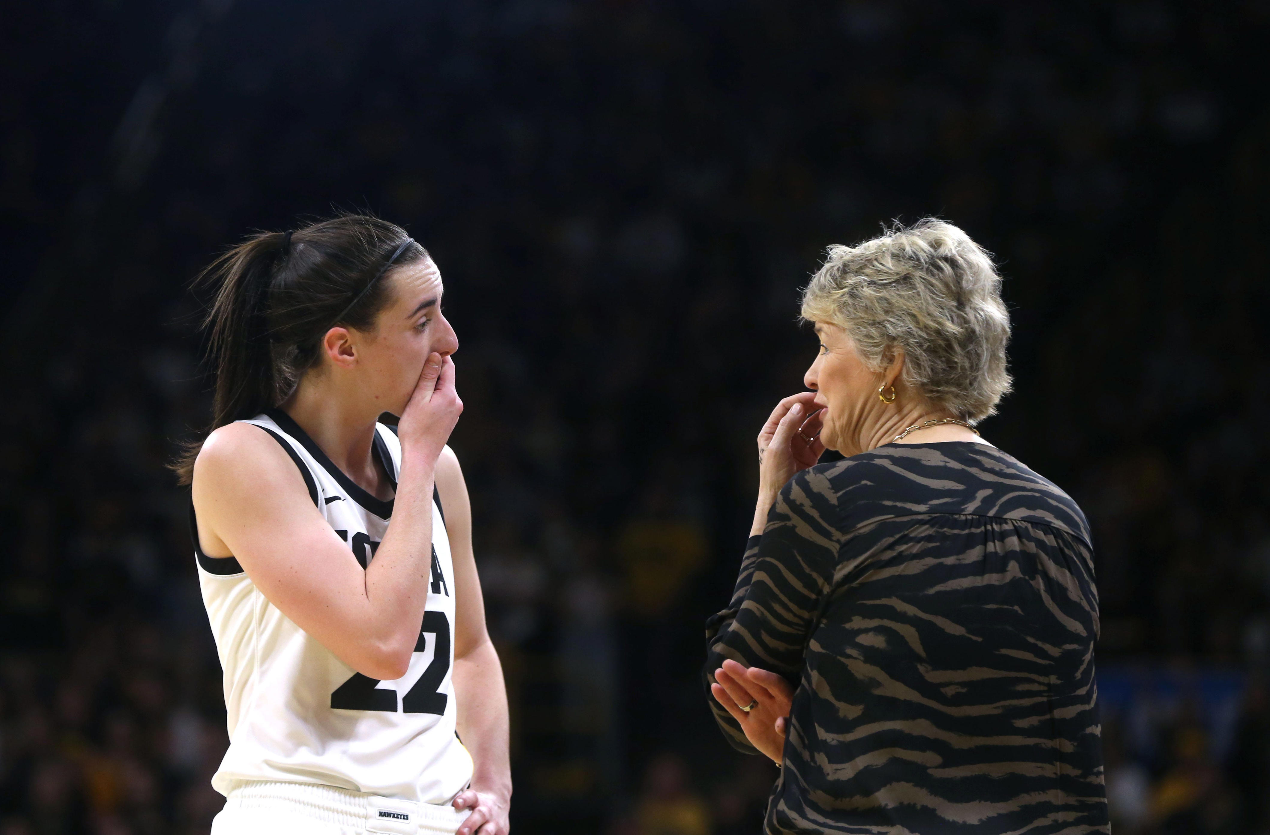 Iowa Coach Lisa Bluder Reveals Why She Sometimes Gives Caitlin Clark ...