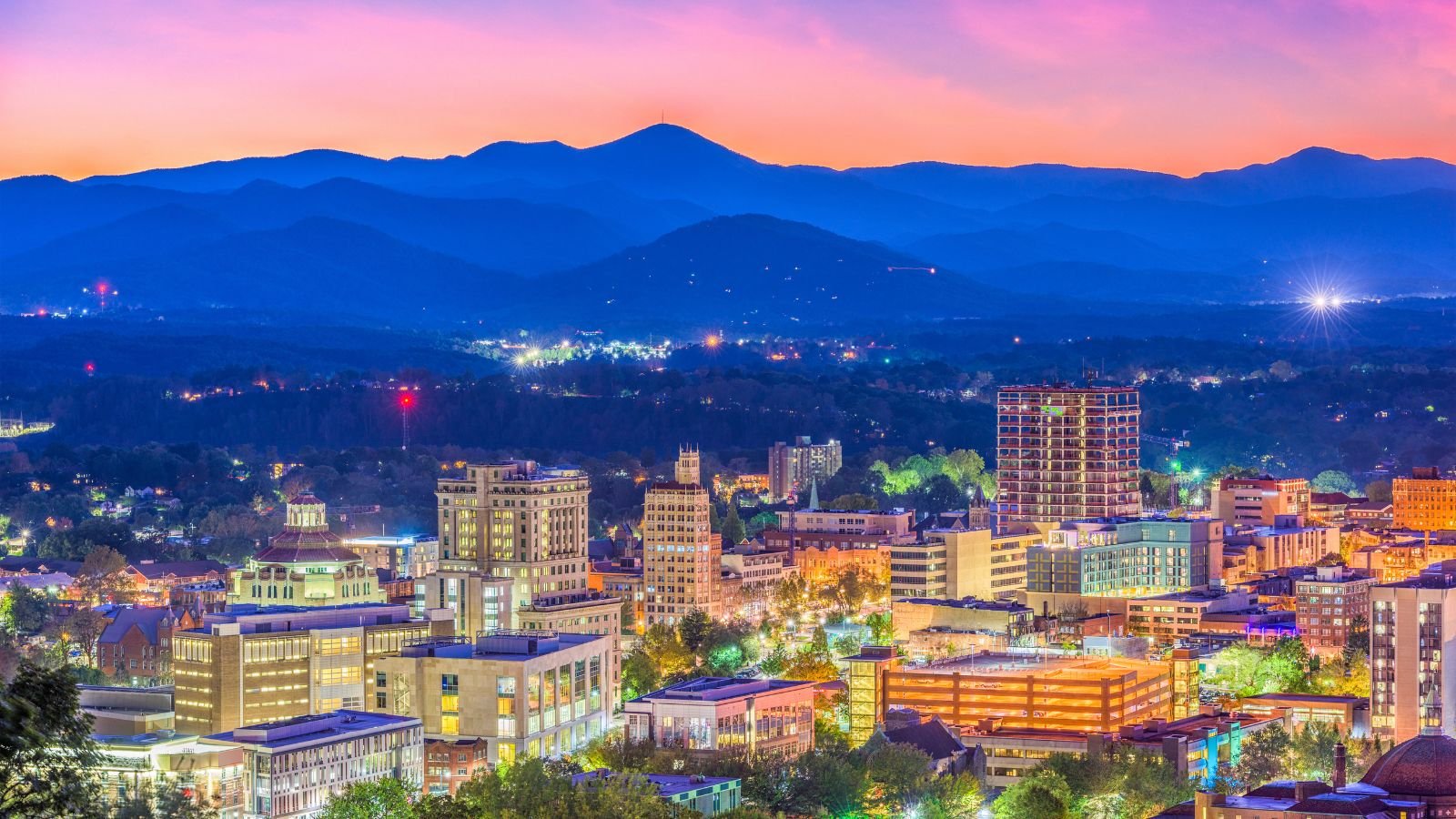 <p>The Blue Ridge Mountains nestle Asheville. Seniors love the historic Biltmore Estate. It has a lively arts scene, gourmet restaurants, and funky galleries. The clean mountain air is therapeutic.</p>