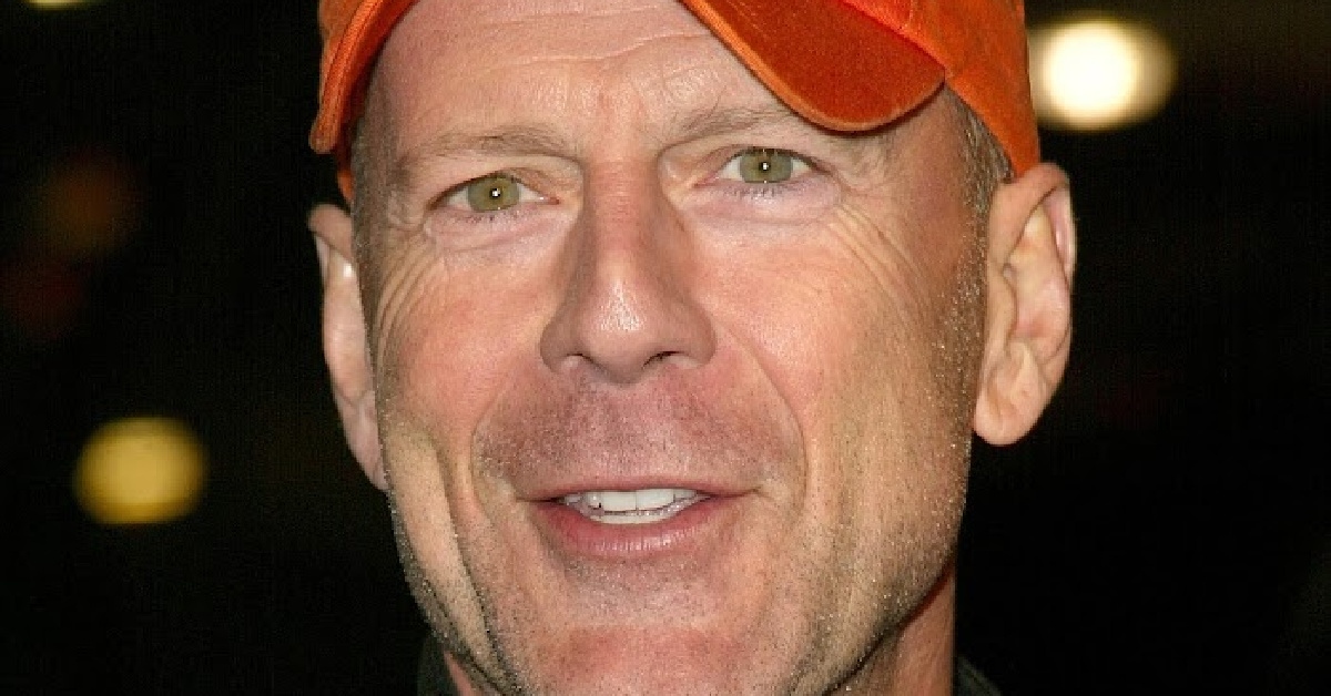 Bruce Willis Is Now "Incommunicative" From The Disease That Ended His ...