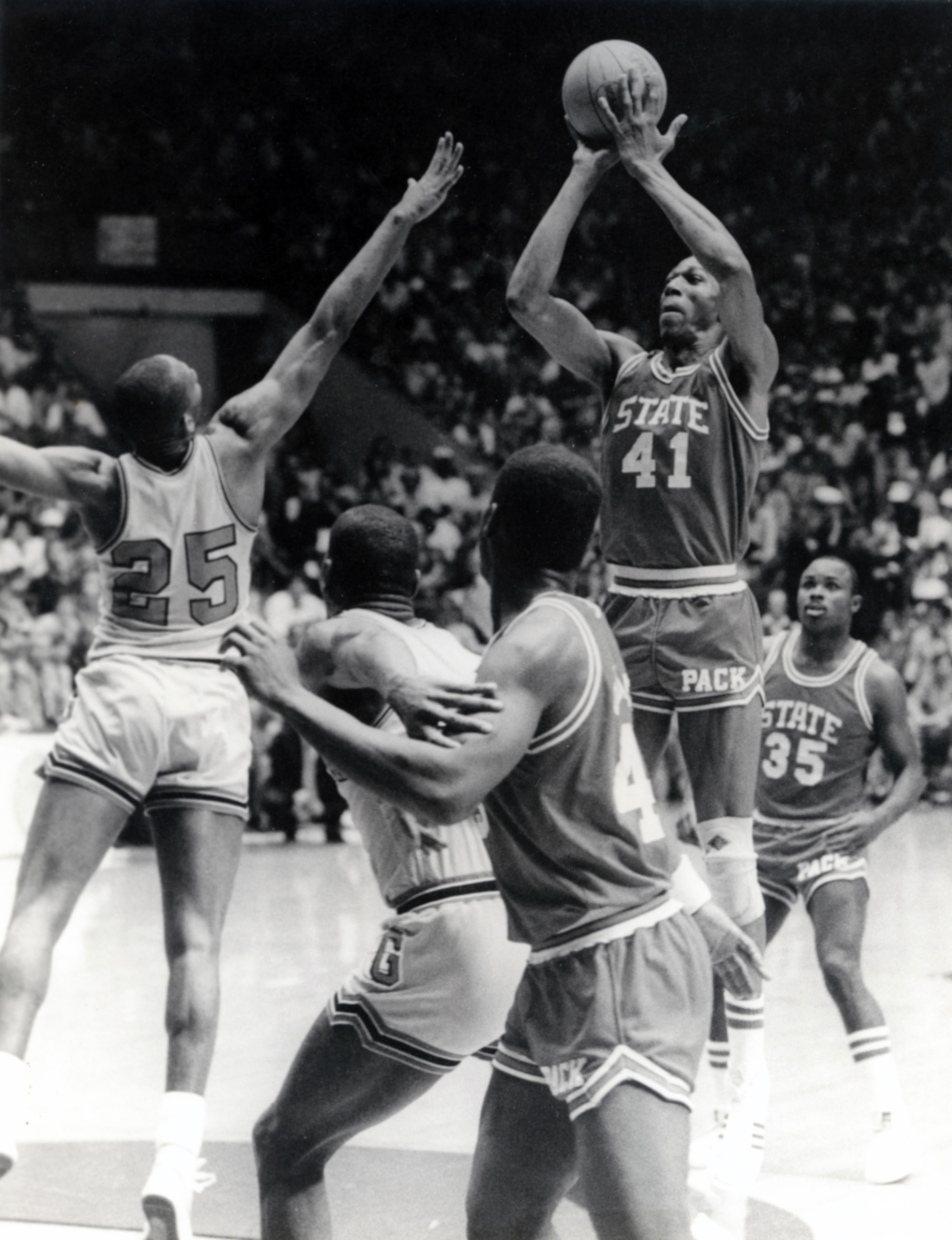 North Carolina State sparking memories of 1983 NCAA Tournament title run