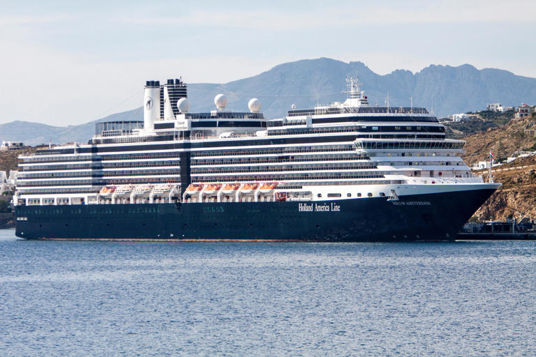 Captain of Holland America ship wept said cruise passengers when he ...