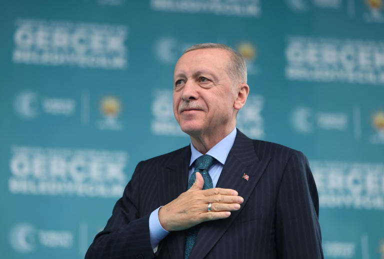 Ne cherchez pas querelle à la Turquie” menace Erdogan ciblant Macron - Page 2 BB1kN9r7