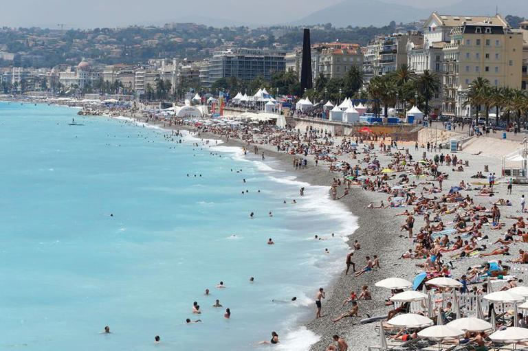 File photo dated 27/06/16 of a general view of the beach in Nice, France. France will lift its ban on UK holidaymakers from Friday morning, tourism minister Jean-Baptiste Lemoyne has announced. Issue date: Thursday January 13, 2022. PA Photo. Travellers who are fully vaccinated will be allowed to enter France if they have evidence of a negative coronavirus test taken within 24 hours of departure. See PA story TRANSPORT France. Photo credit should read: Owen Humphreys/PA Wire