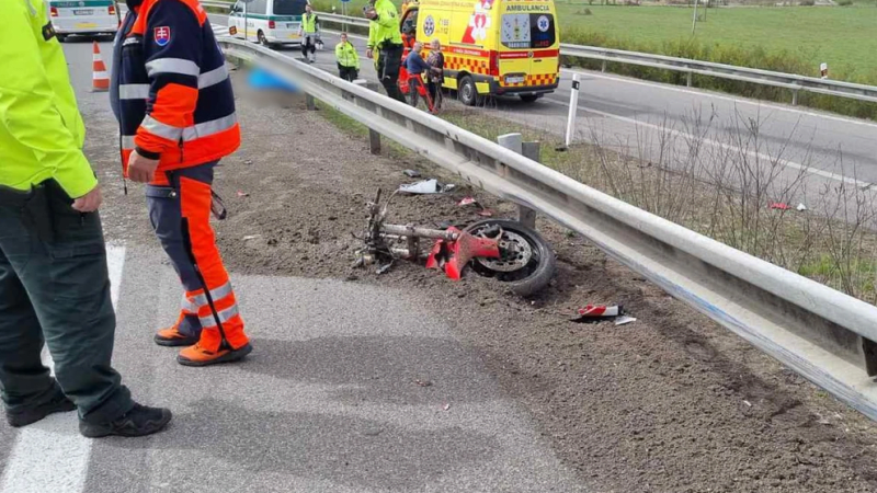 Tragická nehoda na Slovensku. Zemřel mladý motorkář, svědci se mu ...