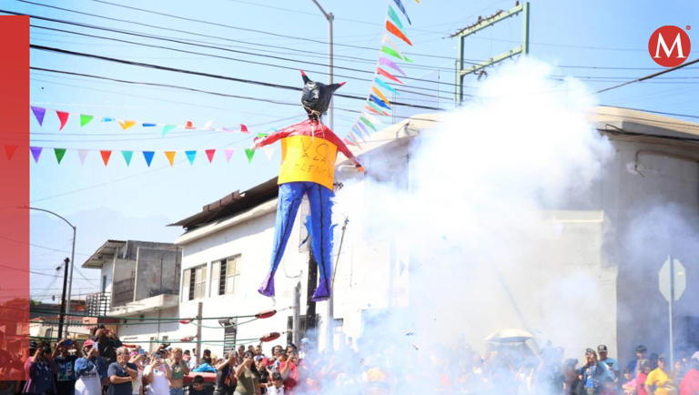 Vecinos De La Colonia Obrerista En Monterrey Realizan La Tradicional