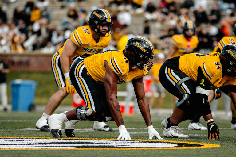 Missouri football depth chart projection: Who’s in line to start after ...