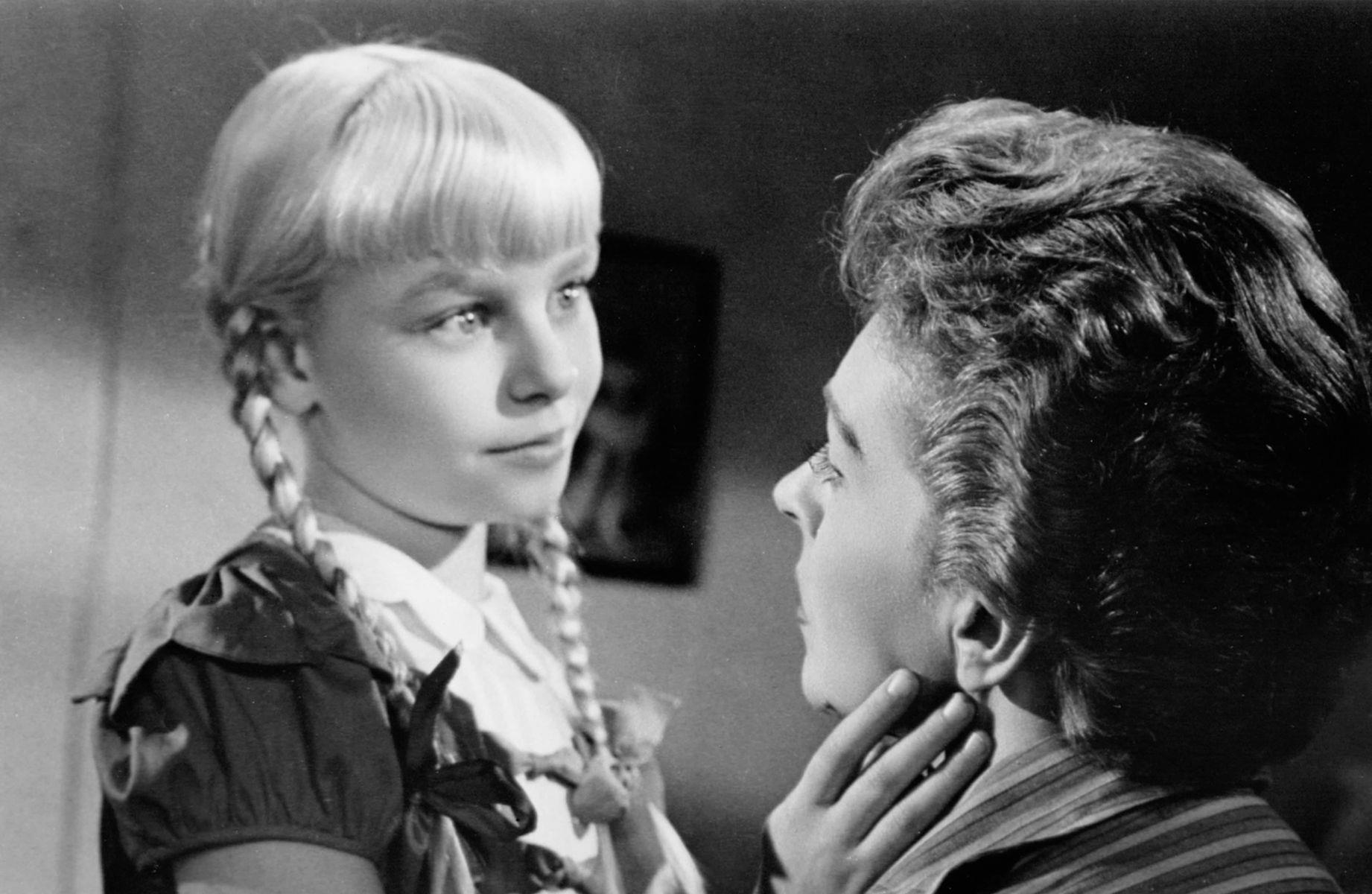 the-best-motherhood-themed-horror-movies-of-all-time