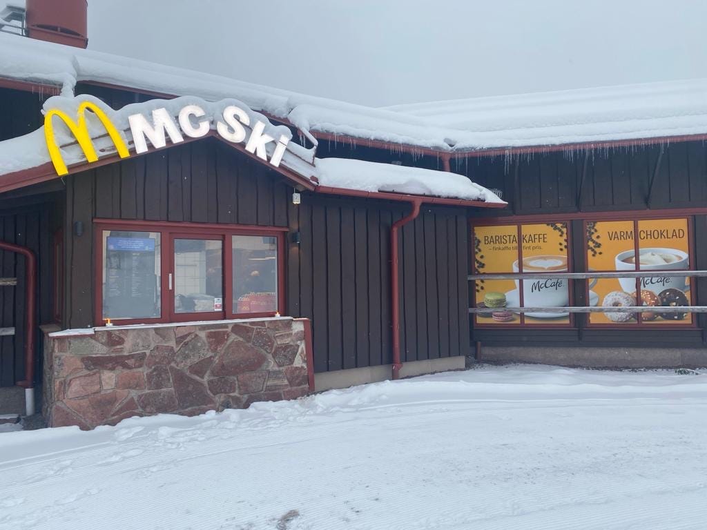 <p>It's open from 9 a.m. to 9 p.m. at the peak of the ski season and closes in the summer. It doesn't offer delivery, but you can get food either to eat in — including table service, which is widespread at McDonald's Swedish restaurants — or to ski away with from its famous hatch.</p><p>The busiest times are from 11 a.m. to 1 p.m., Omar Dabous, the operations manager of the franchisee organization that owns the restaurant, told Business Insider.</p>
