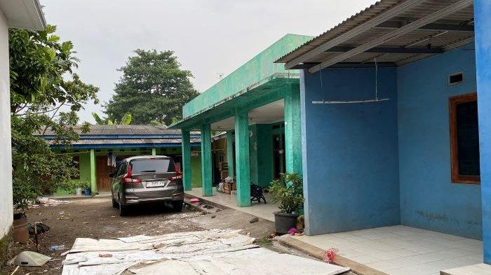 Foto-foto Rumah Warga Rusak Usai ,Dihujani, Proyektil Imbas Gudang ...