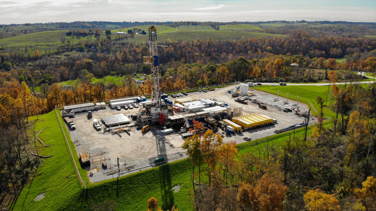 Ohio hits gusher as oil production surges to new highs