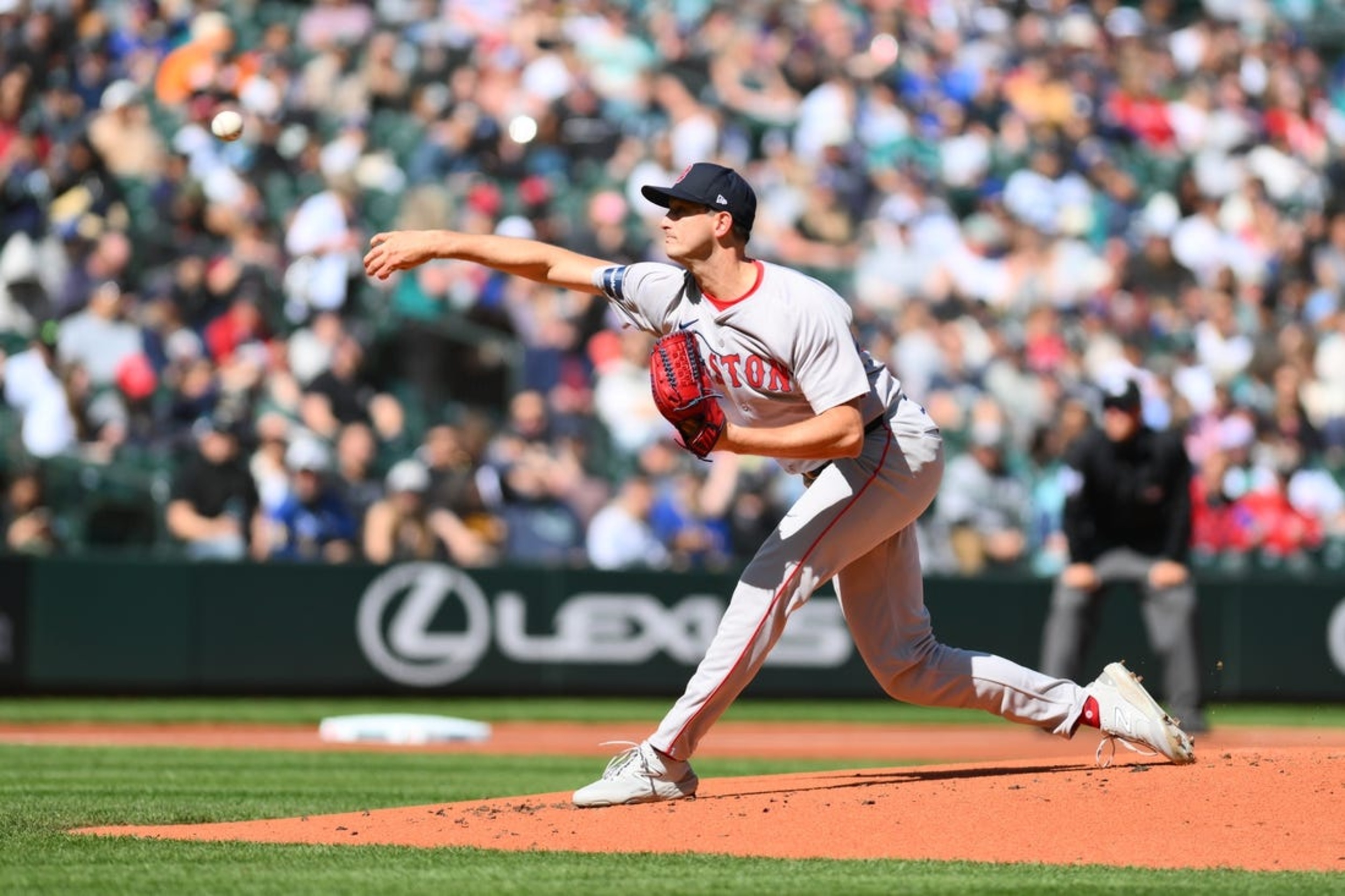 Garrett Whitlock, Red Sox Take Down Mariners