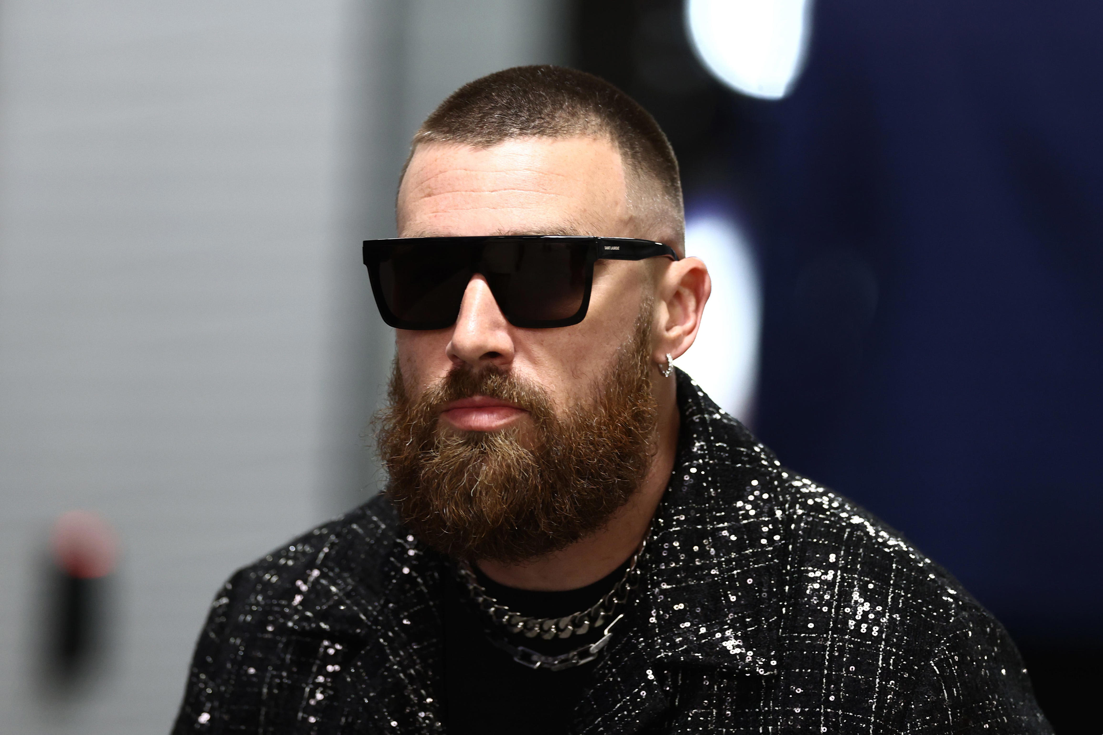 Travis Kelce To Host Celebrity Spinoff Of 'Are You Smarter Than A 5th ...