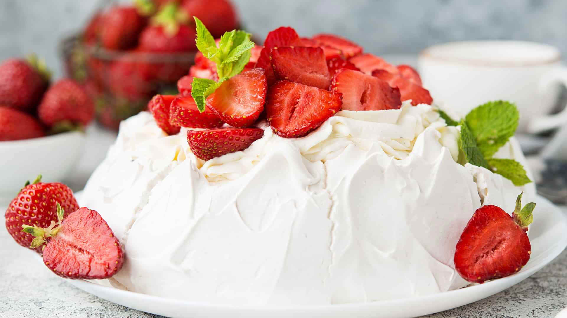 27 Romantic Desserts for Anniversaries, Date Nights, and More