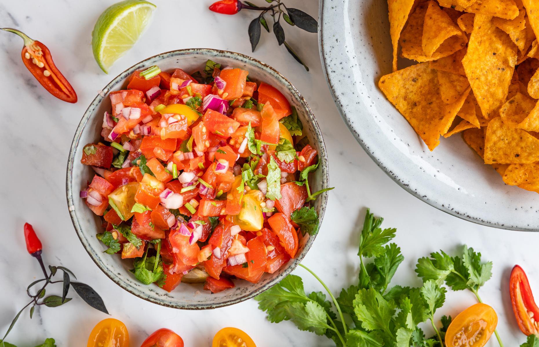 20 Delicious Nacho Recipes Everyone Will Love