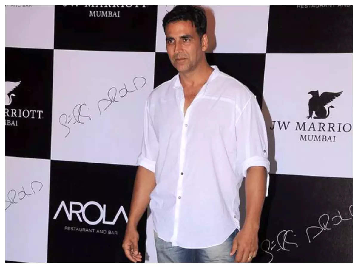 April Fool's Day:Akshay Kumar, Aamir Khan, and more celebs' hilarious ...