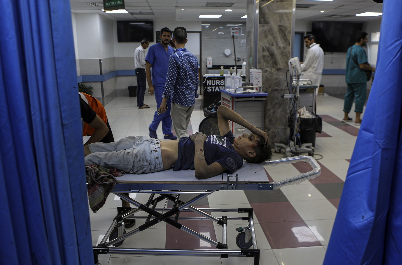 γάζα: δεκάδες νεκροί στο νοσοκομείο αλ σίφα - αποχώρησαν οι ισραηλινοί