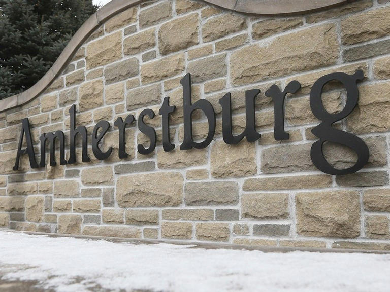A sign at an entrance to Amherstburg is shown on Jan. 25, 2021.