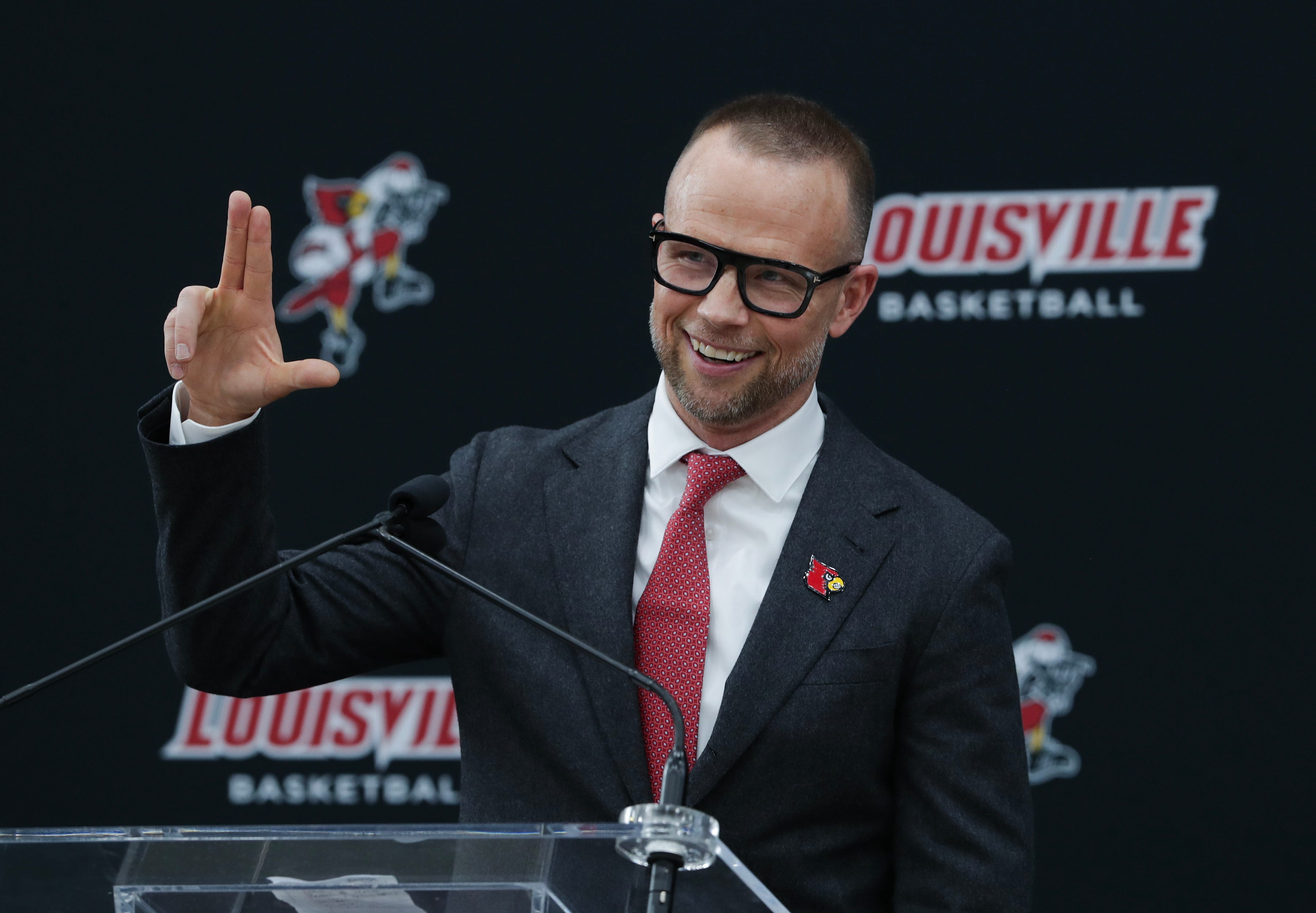 Pat Kelsey's Louisville Basketball Staff Nearly Complete. Here's What ...