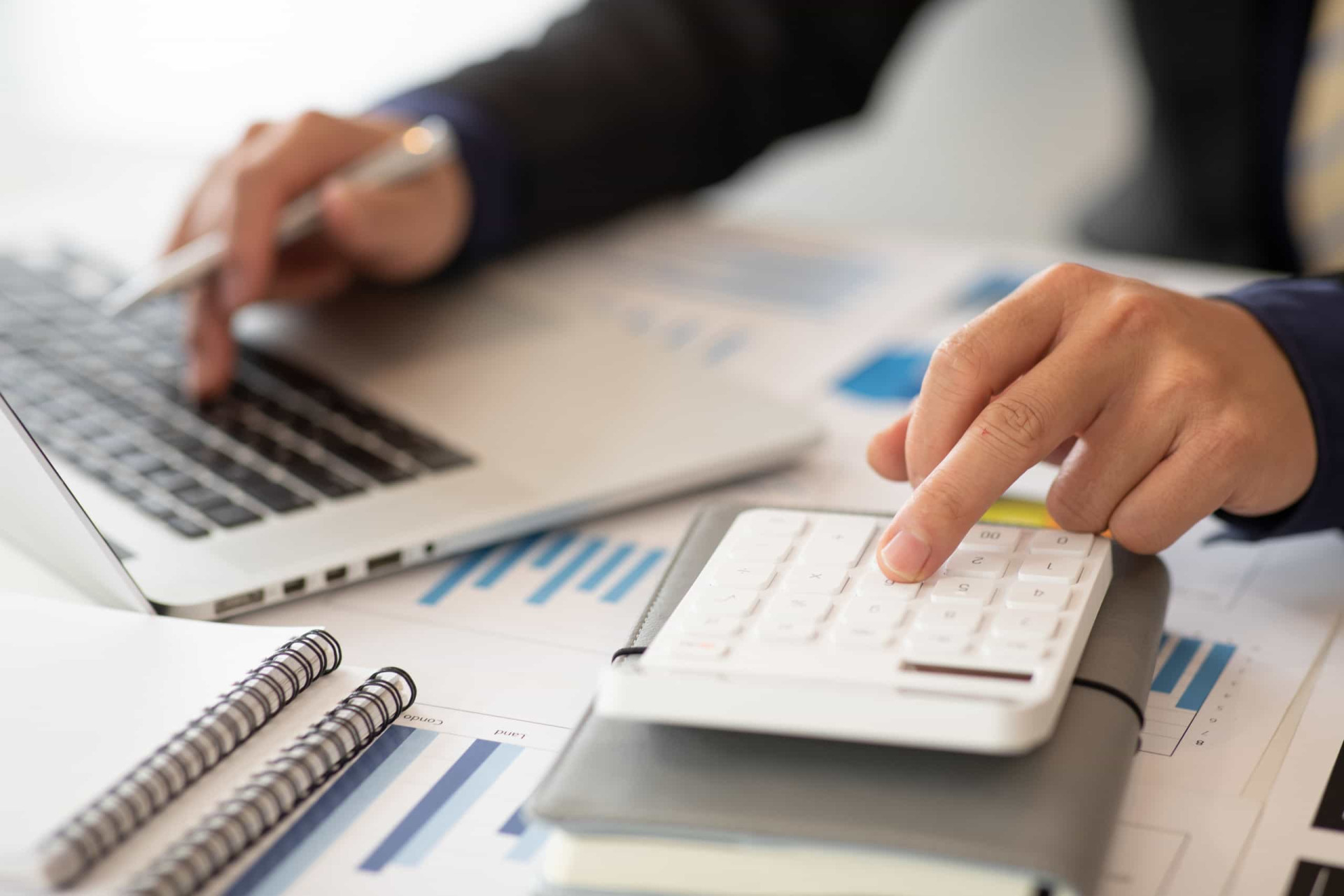 How to reach financial independence and retire earlier