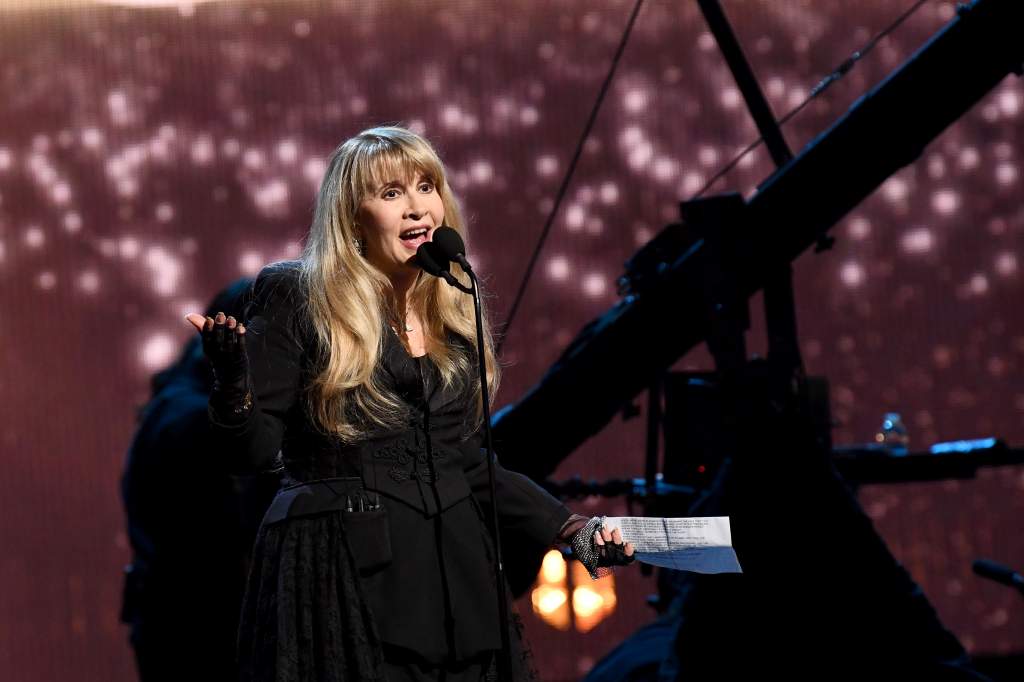 The mystical, witchy, gypsy-bohemian vibes of this next singer cast a spell on anyone listening to her soothing yet commanding voice. Stevie Nicks, known well for both her solo career and as the singer of the band <em>Fleetwood Mac</em>, would meet Lindsey Buckingham during her senior year of high school at a party. Buckingham was playing ‘California Dreaming’ by the <em>Mamas and the Papas</em> when Nicks abruptly decided to get up and join him. This dynamic would prove life-altering as the two went on to not only be involved in an intense romantic relationship but also play integral roles in each other’s musical careers. Over the past years, the 75-year-old Nicks has performed periodically with <em>Fleetwood Mac</em>.