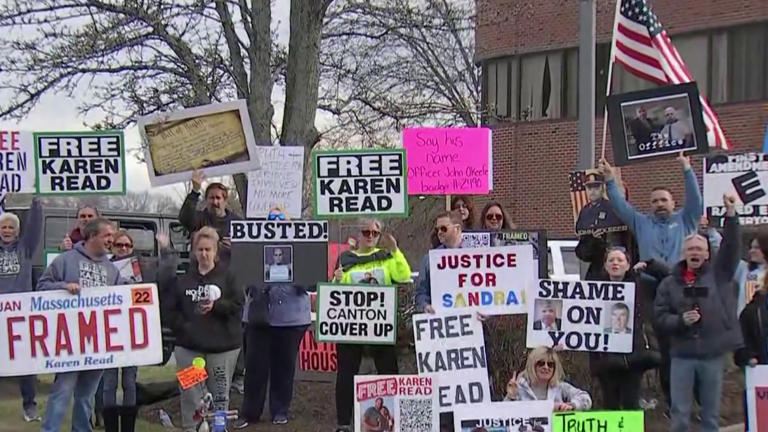 Free Karen Read supporters gather outside the Norfolk County District Attorney’s Office Monday.