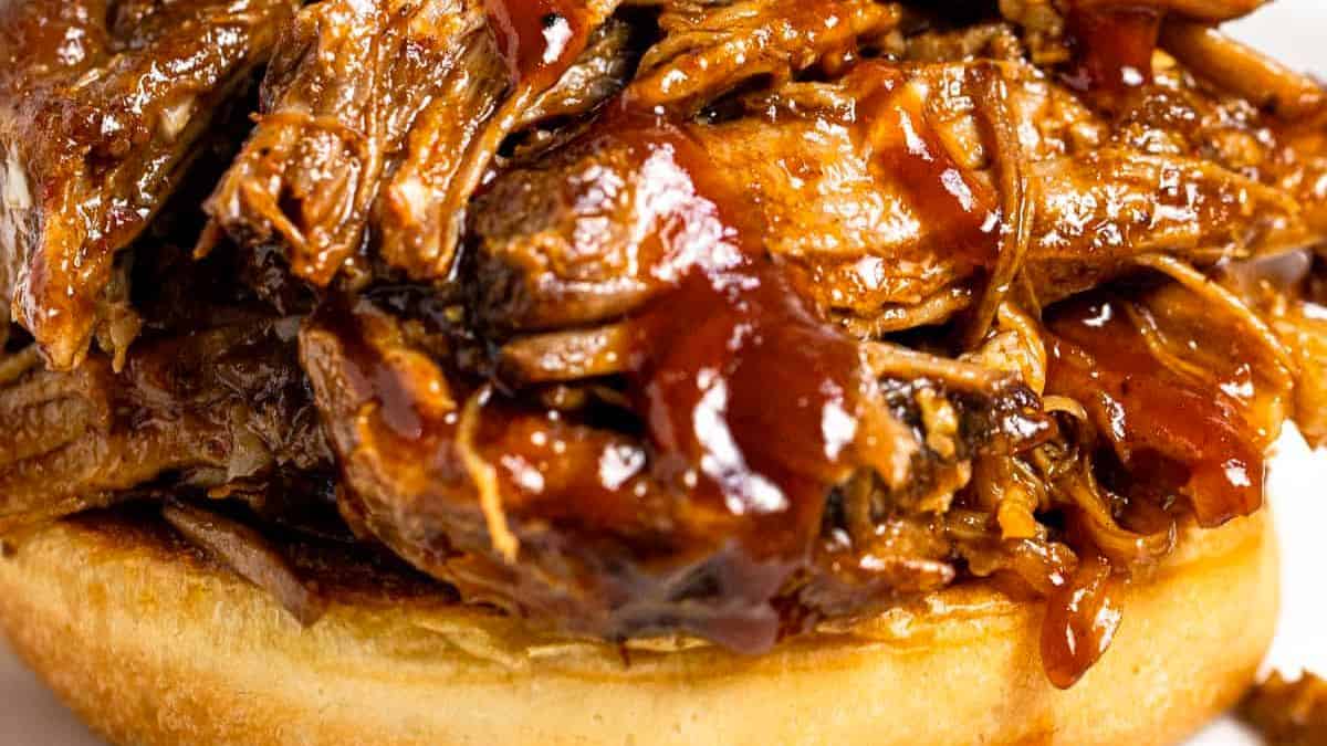 If You Like Chipotle and Its Stock Split, Then You'll Love These 2 Dividend Stocks