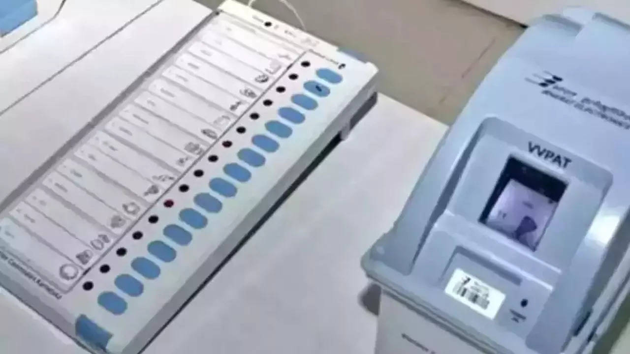 supreme court seeks election commission's response to plea for full vvpat paper slip counting