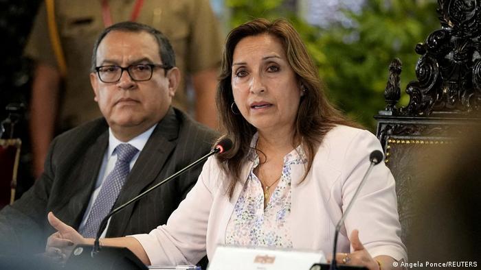 peru: six ministers resign amid president's corruption probe