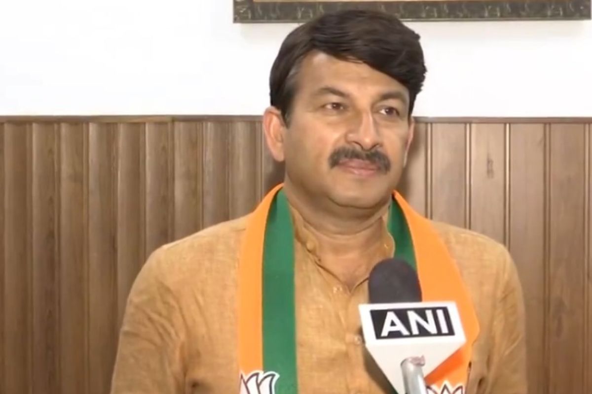 "AAP has been exposed" BJP's Manoj Tiwari after search at Bhagwant