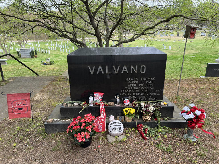 NC State fans honor Jim Valvano ahead of Final Four appearance