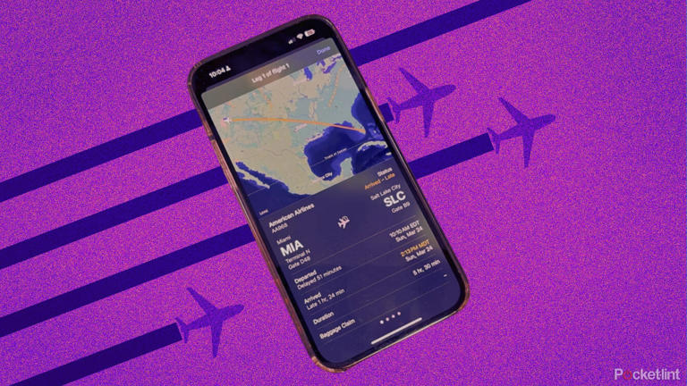 This iPhone travel hack lets you track flights in real time