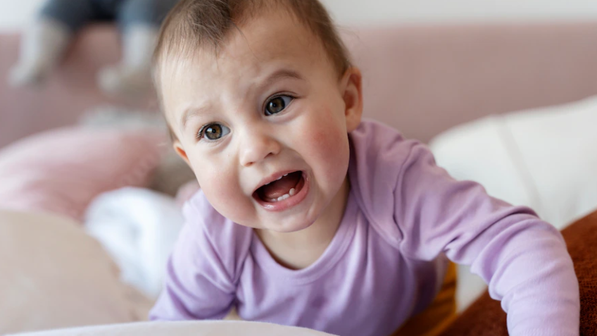 9 tanda bayi tidak cocok susu formula, orangtua perlu tahu!