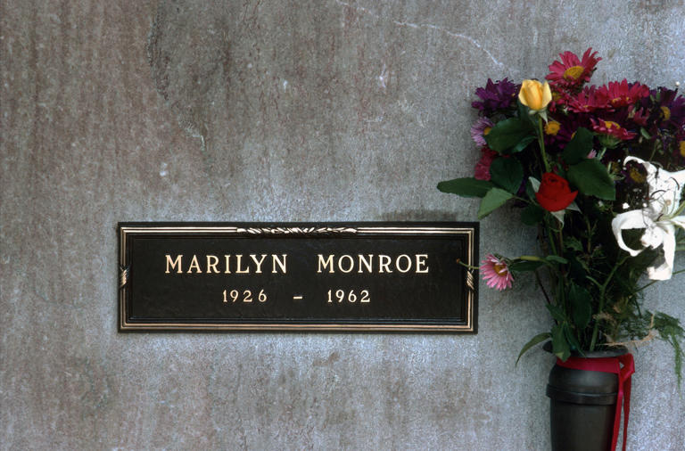 How much does it cost to be buried next to Marilyn Monroe?