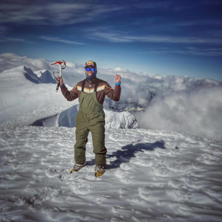 Experienced climber found dead 1,200 feet below Mount St. Helens ...