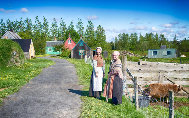 Discover how how rural Reykjavik life used to be at the Arbær Open Air Museum - JAVIERBALLESTER.COM.ES