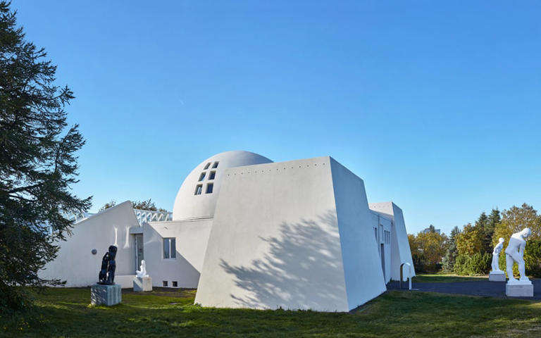 Ásmundarsafn is a museum dedicated to the work and life of sculptor Ásmundur Sveinsson