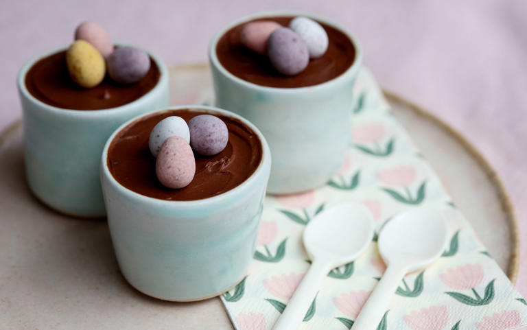 No-cook Chocolate Pots Recipe